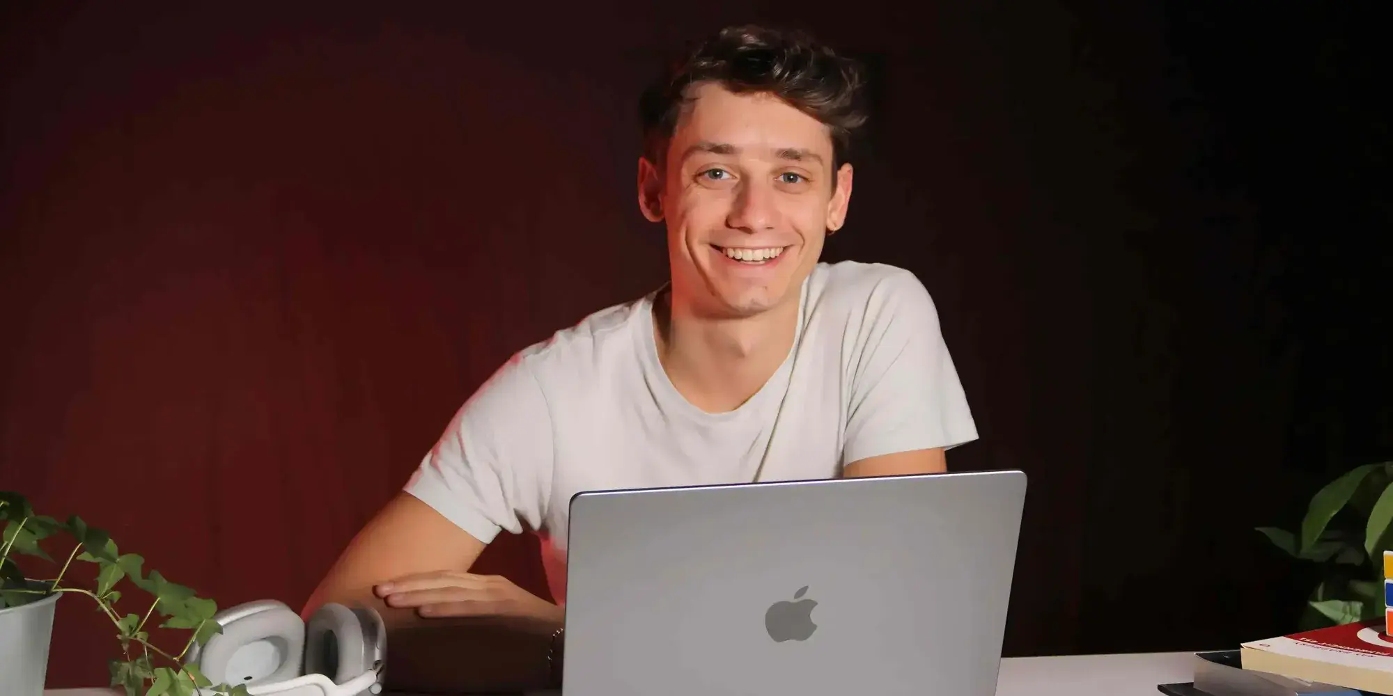 Matteo Giardino workspace and setup